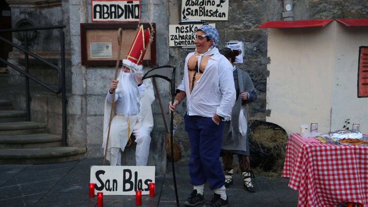 Eman daiteke izena inauterietako mozorro lehiaketetan