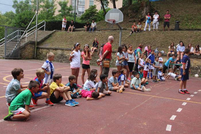 Abiatu dituzte Vista Alegre auzoko jaiak, Zarautzen