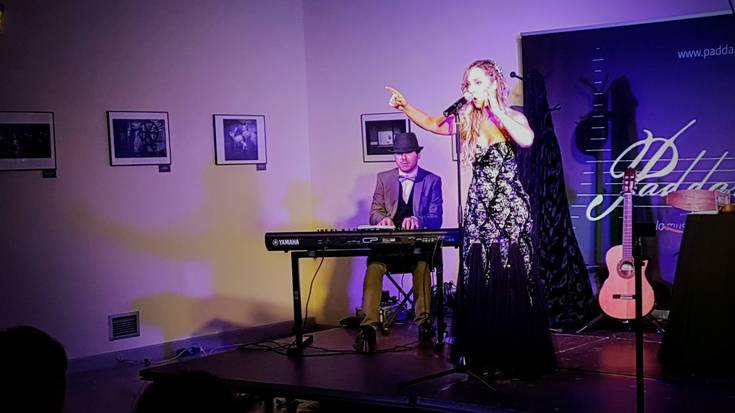 Montmartreko doinuak Alondegian