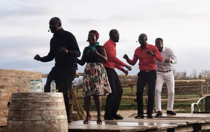 Gospel kontzertu solidarioa izango da etzi Aba Taanoren eskutik parrokian