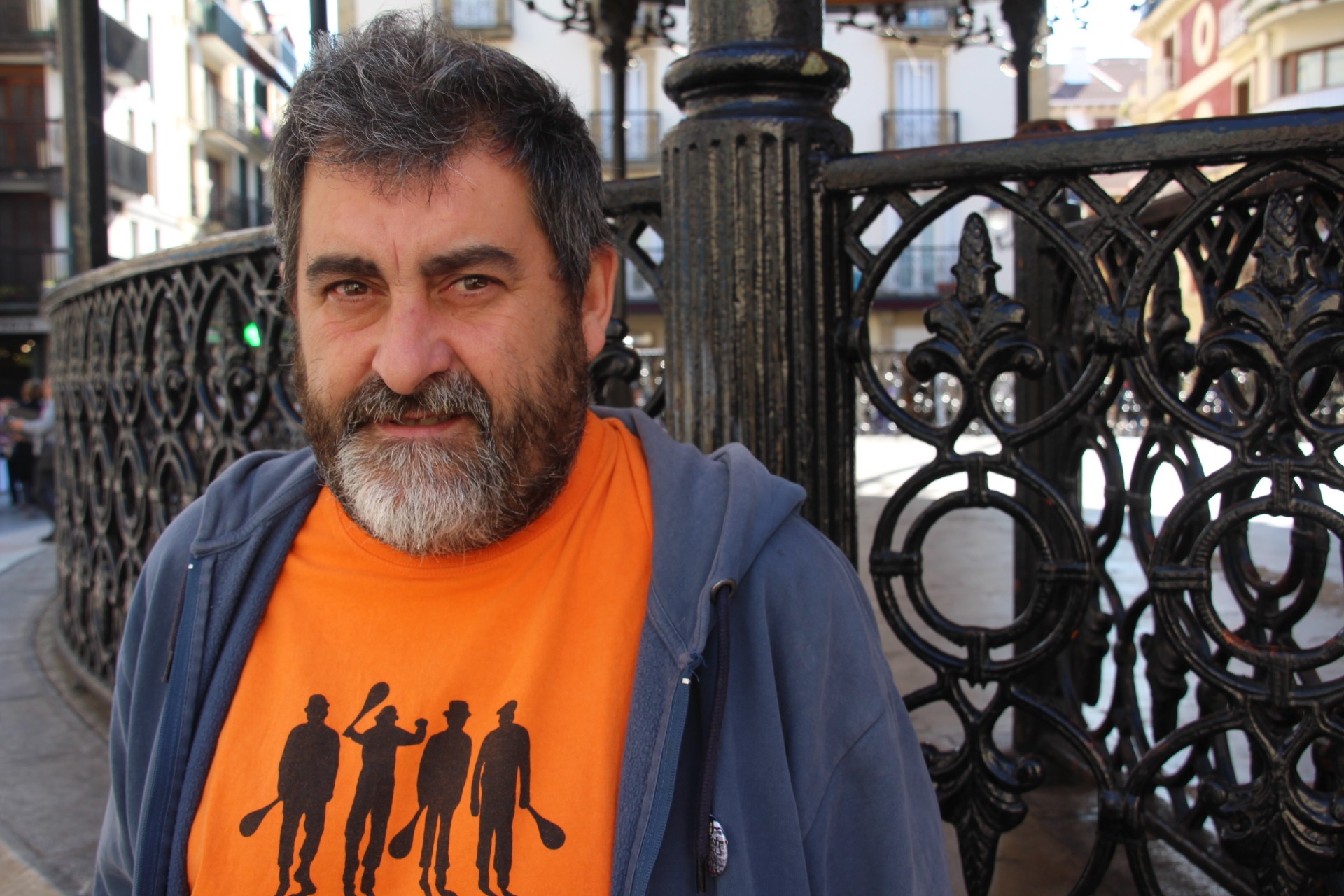«Dantzaria dena dantza egitera itzultzen da, eta ongi pasatzen du»
