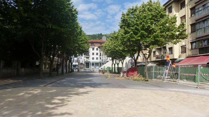 Beheko plazako zati handiena ireki dute