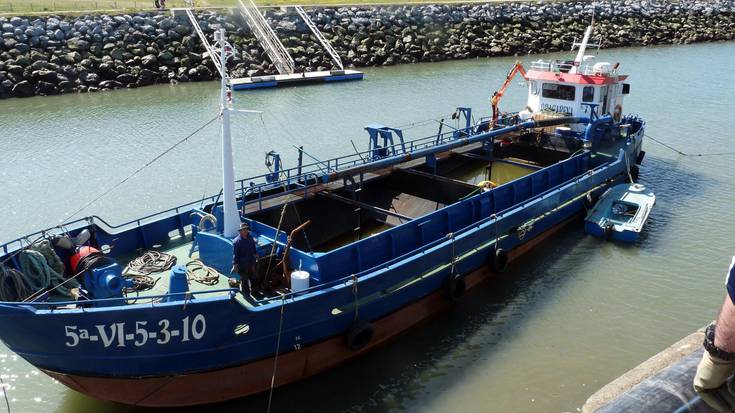 Parolmuturreko hondarra Talaipeko 'igerilekura' eramango dute