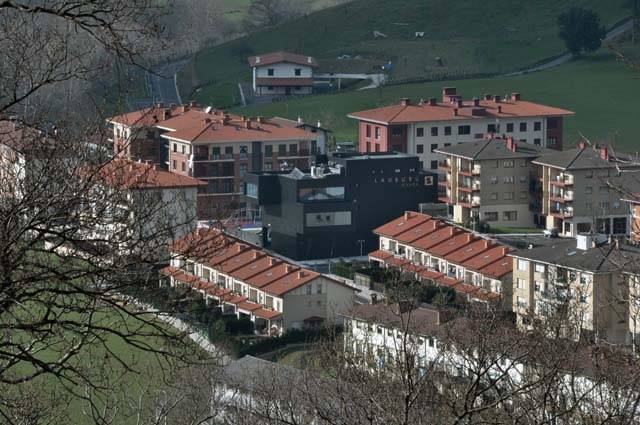 Aizarnazabalgo aurtengo udal aurrekontua iazkoa baino ehuneko 4 txikiagoa da
