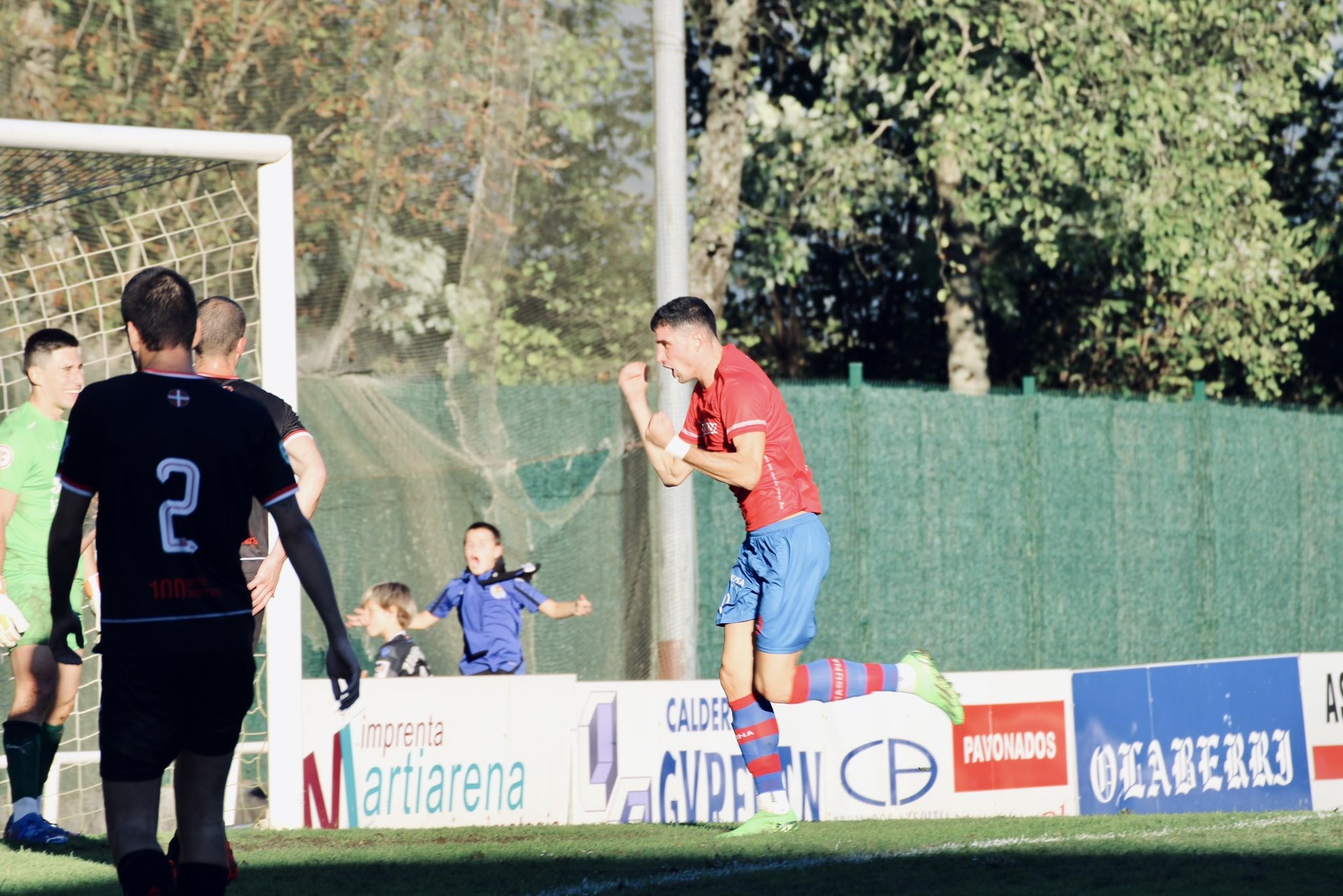 Anaitasuna eta Aurrera partidaren laburpena, bideoan