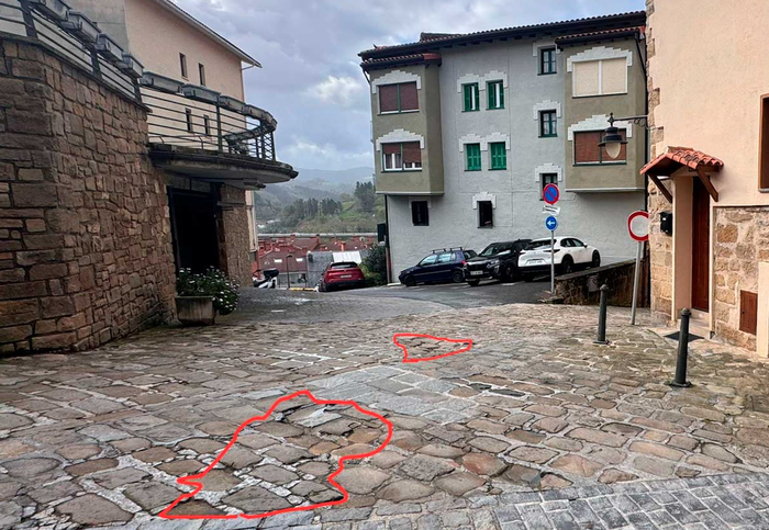 Goiko Kaleko lurzoruan konponketak egingo dituzte gaur eta zirkulazioari eragingo dio