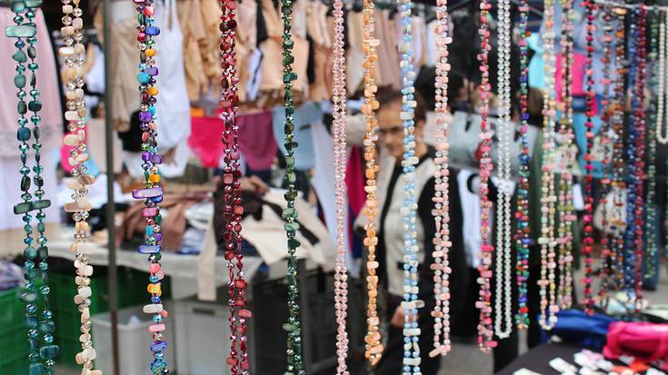 Festetan salmenta postuak jartzeko zozketaren berri eman du udalak