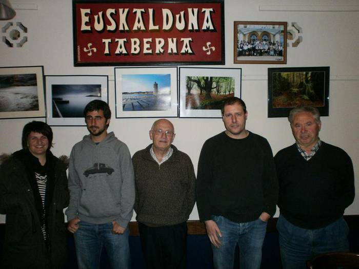 Bertso afaria egingo dute ostiralean, Euskalduna tabernan