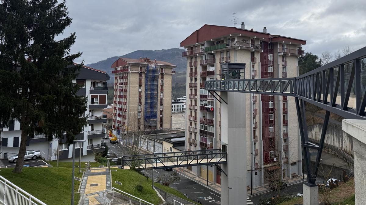 Martxan da gaurtik Floreagako hirugarren igogailua