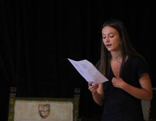 Naia Arrizabalaga, 'Bertsolari' aldizkariaren 'Makarrizketak' podcastean