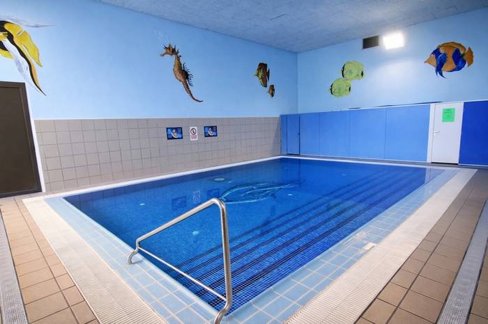 Hilaren 21etik aurrera, igerileku txikia erreserbatu egin beharko da asteburuetan eta jaiegunetan