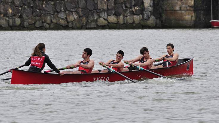 Zumaiako bederatzi batelek hartu dute parte Orioko estropadetan