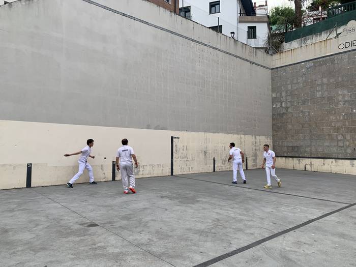 Txapelketa herrikoiko bigarren jardunaldia jokatuko dute gaur