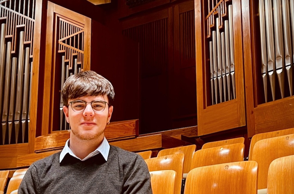 Oier Gaston organistak kontzertua eskainiko du etzi
