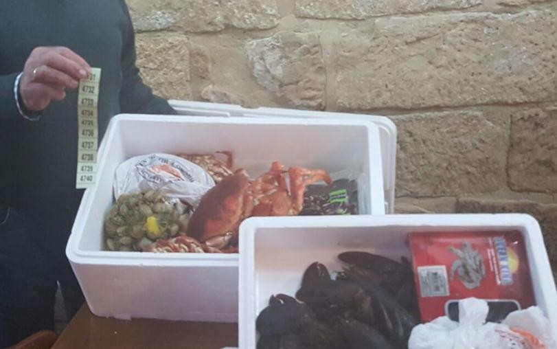 Zenbaki irabazlea agertu ez denez (3.503) ordezkoak (4.736) jaso du saria. ON EGIN! 
