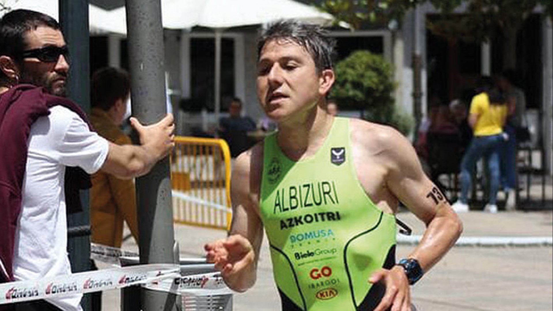 Jon Albizuri 18. postuan sailkatu da Hawaiiko Munduko Ironman txapelketan, 45 eta 49 urte bitartekoen artean