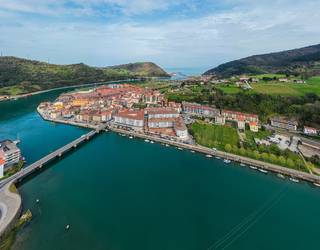 Orio tentsiopeko eremu izendatzeak herritarrak babestuko dituela adierazi du EAJk