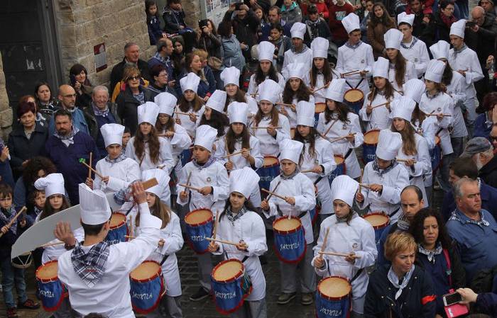 Santelmoetako gaztetxoen danborradako entseguak martxoaren 22an hasiko dira