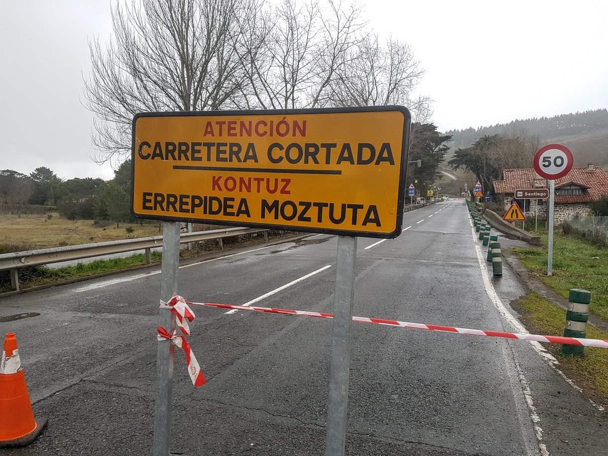 Zumaia eta Getaria arteko errepidea itxita egongo da martxoaren 9ra arte