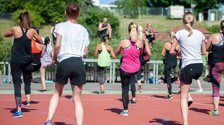 Zumba saioa egingo dute zapatuan Elkagunean