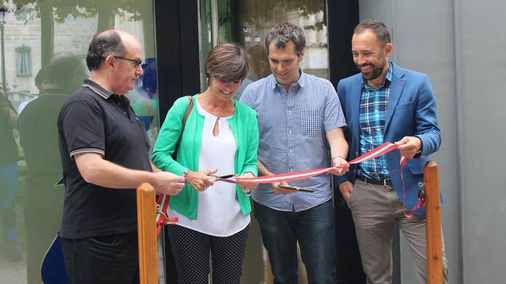 Inauguratu dute Loiolako turismo bulego berria