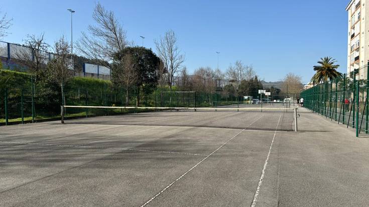 Itxasmendiko tenis pistak berrituko ditu udalak, uda baino lehen