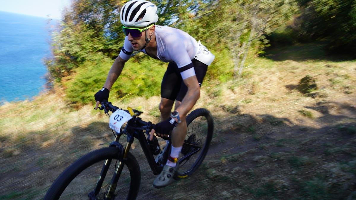 Aitor San Sebastian eta Maite Murgia garaile, Zarauzko I. Mendi Duatloian