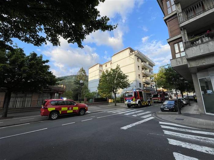 Sute txiki bat izan da Azpeitiko San Martin egoitzan, baina ez da inor zauritu