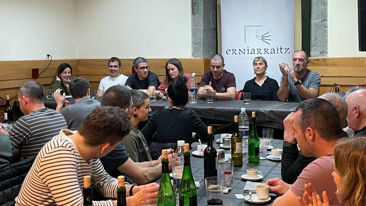 Zaharrak Berri taldea, Urola Erdiko Herriarteko Txapelketaren finalera