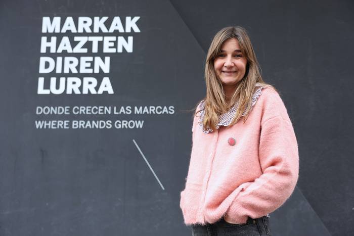 Maialen Odriozola Martija: "Logoak ordezkatzen gaitu, baina markak egiten gaitu"