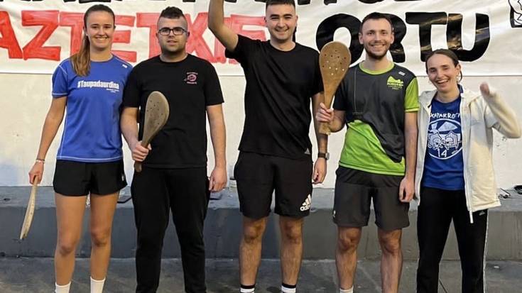 Ekin diote AGAren aurreneko pala txapelketari