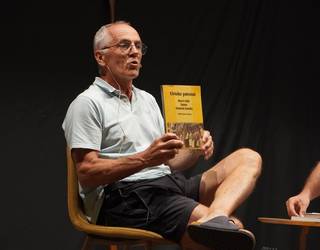 Solasaldi bizia eginez aurkeztu du Iñaki Iturainek 'Territorio remero' liburua herrian