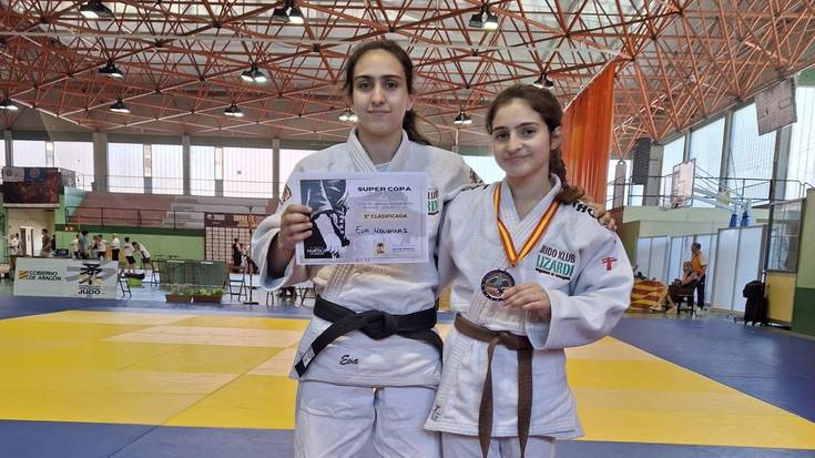 Itxaso Manzanas hirugarren eta Eva Manzanas bosgarren judoko Espainiako Absolutuen Superkopan