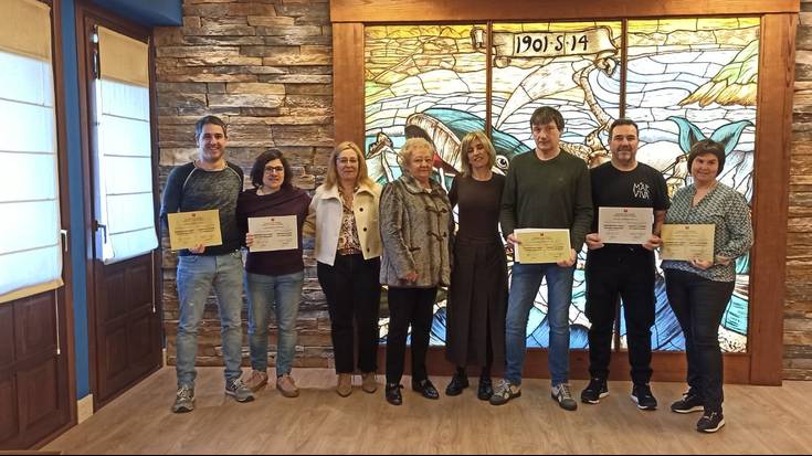 Aitortza egin diete Orioko odol emaileei udaletxean