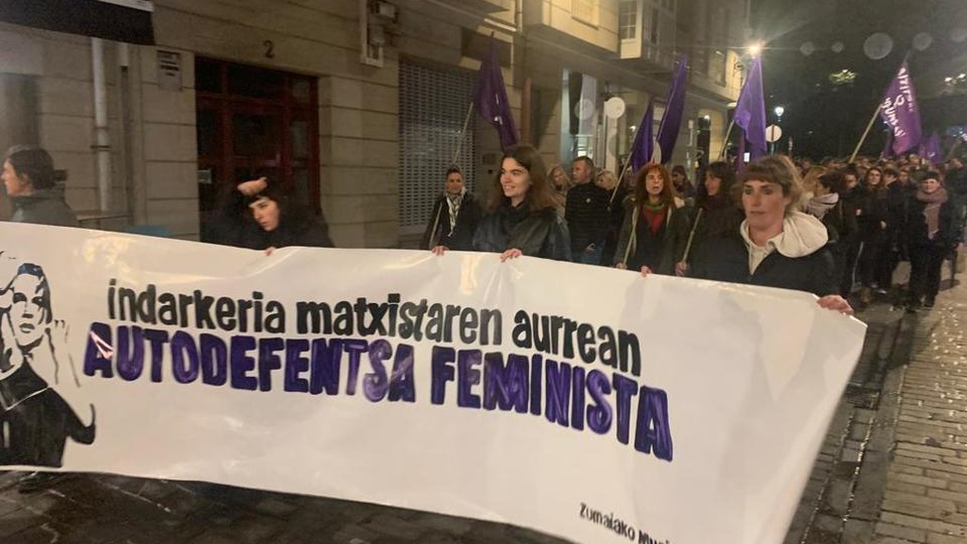 "Antolatzen, espazio kolektiboak sortzen eta olatu feministak eragiten jarraituko dugu"