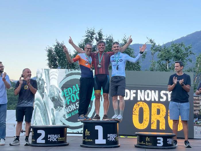 Iker Azkunek Pedals de Foc Non Stop lasterketa irabazi du, bere kategorian