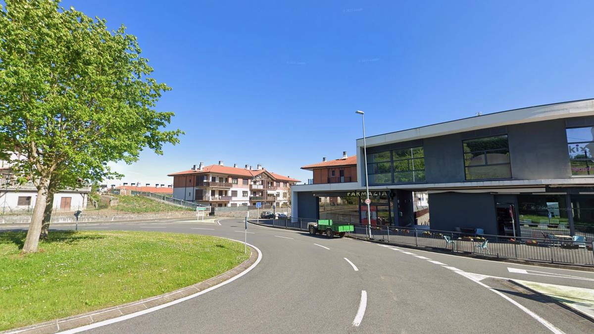 Astelehenetik aurrera izango da martxan Armendi Gain kaleko geltoki berria