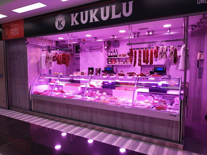 Zatoz Kukulu harategira bertako produktuak ezagutu eta dastatzera!