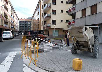 Pablo VI.eko erdiko kalean aldaketak egingo dituzte
