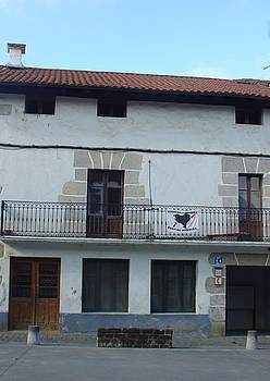 Aizarnan herri elkarte berria eta kultur etxea egiteko lanak hasi dituzte