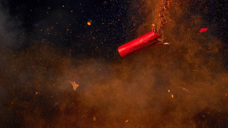 Urtezahar gauean pirotekniarik ez erabiltzeko eskatu du udalak