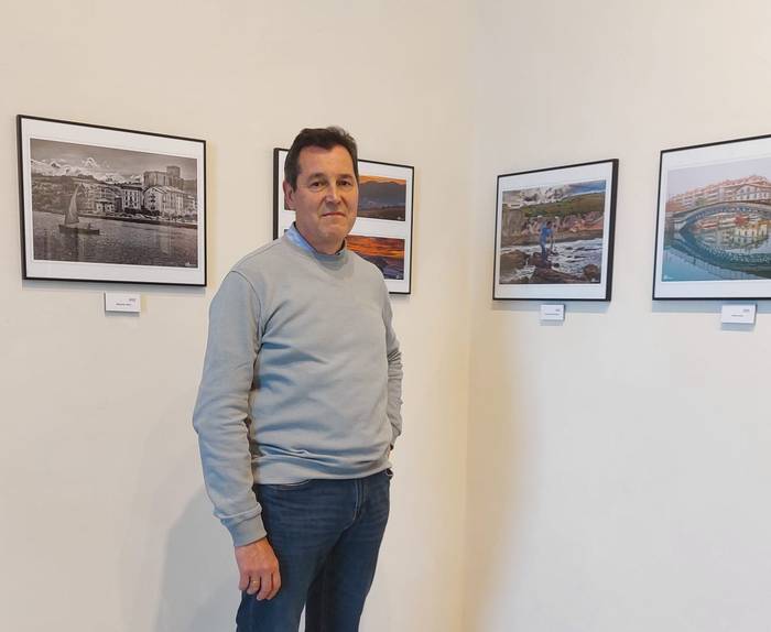 Herriko argazkien erakusketa estreinatu du Angel Olabarriak