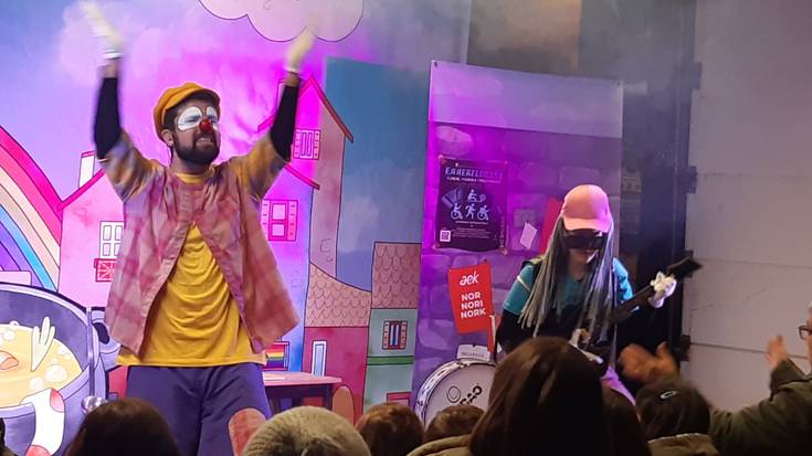 Euskararen Nazioarteko Eguna irri eginez amaitu dute Getarian