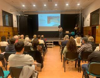 Hondartzak bigarren zerbitzu gunea edukiko du eta, kanpinak, ia hogei bungalow gehiago