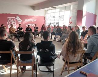 Julio Urkijo eta Abarketagile kaleetako bizilagunentzat oharra