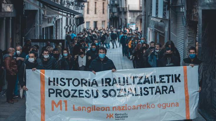 "Komunismoaren premia" aldarrikatu du Kontseilu Sozialistak Maiatzaren Lehenean