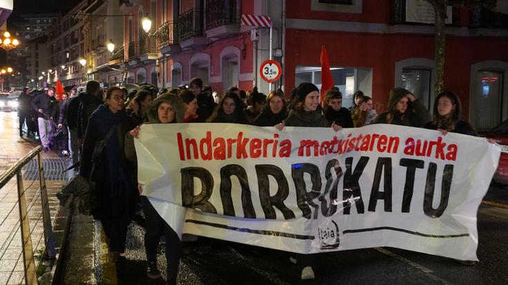 Indarkeria matxistaren aurka, kaleak hartu dituzte herritarrek