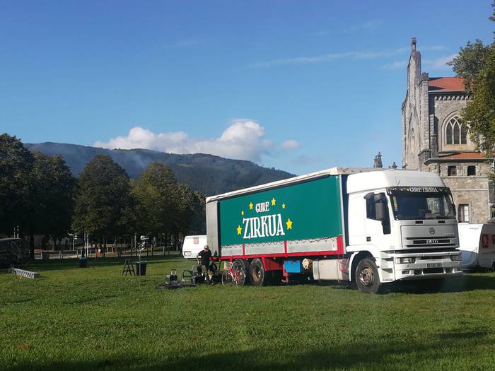 Azpeitira iritsi da Gure Zirkua