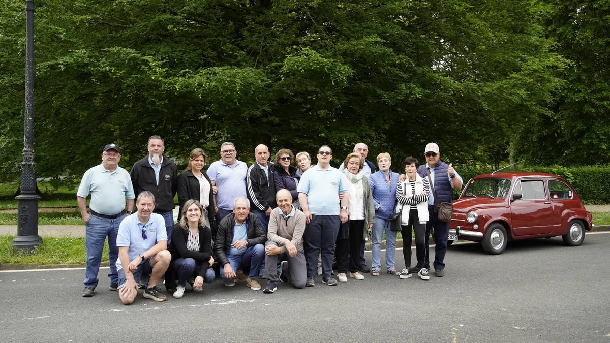 Seat 600 autoen topaketa egin dute