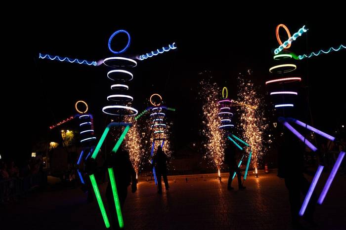 'Elipsion' kale ikuskizuna gaur, Gabonetako azkena